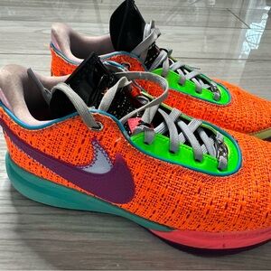 Nike Lebron XX Chosen 1 Pink Diamond Collection